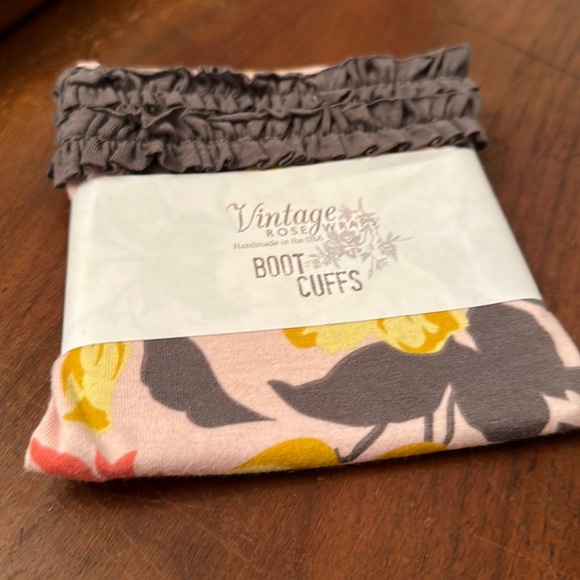 Vintage rose boot topper. New - Picture 1 of 1